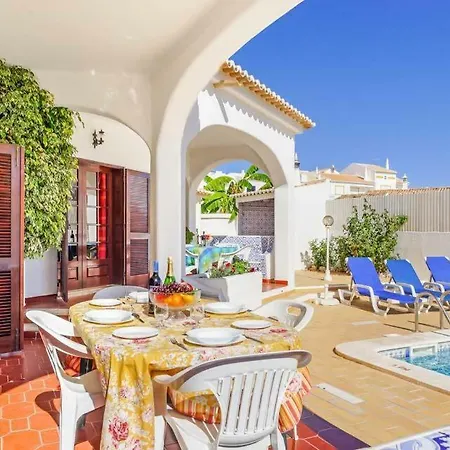 Sleeps 8 Pool Air Con Wifi Willa *